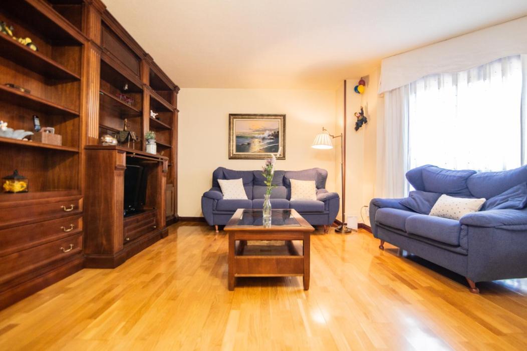 Residencial En Madrid Alquiler De Corta Estancia No Turistico Esterno foto