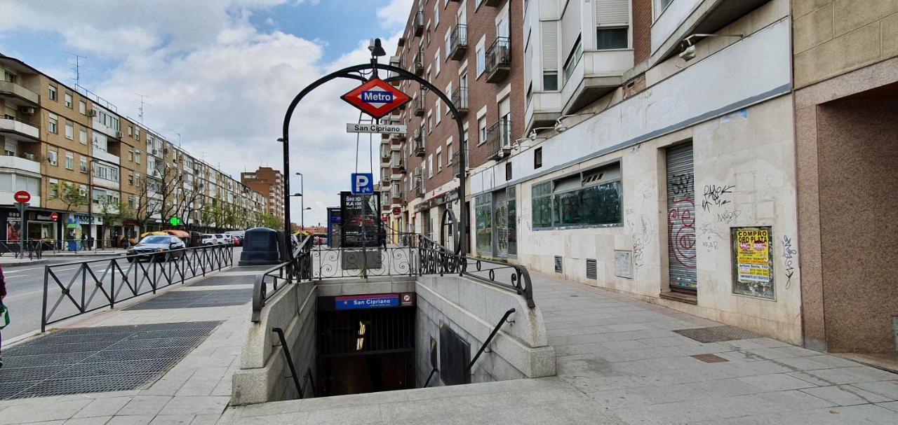 Residencial En Madrid Alquiler De Corta Estancia No Turistico Esterno foto